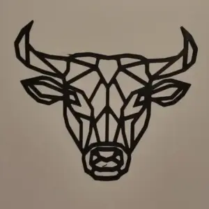 Lowpoly bull wall art