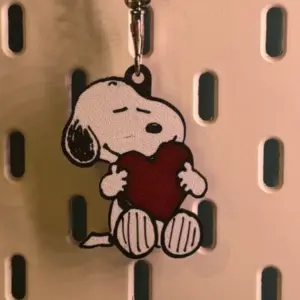 Snoopy heart keychain love gift