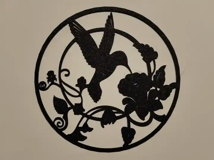 Colibri with roses wall art