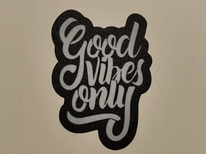 "good vibes only" wall art
