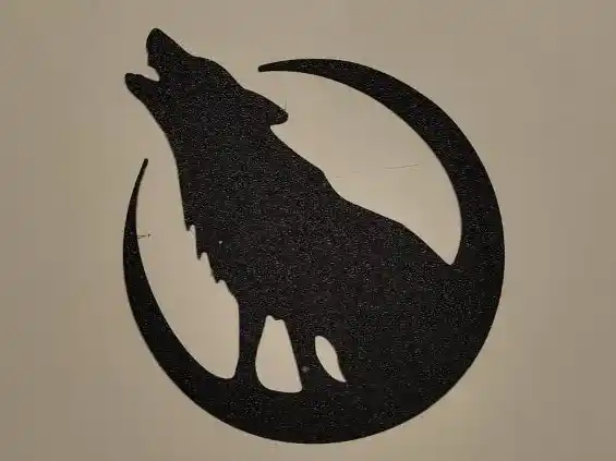 Howling wolf wall art